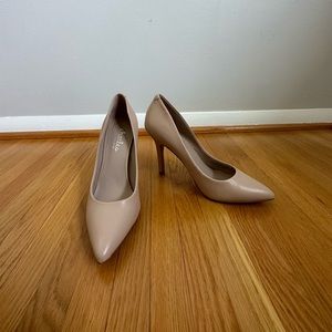 New Charles by Charles David Nude Pumps Size 6.5